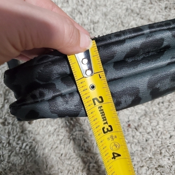 Kenneth Cole Animal Print Wristlet - Picture 15 of 15